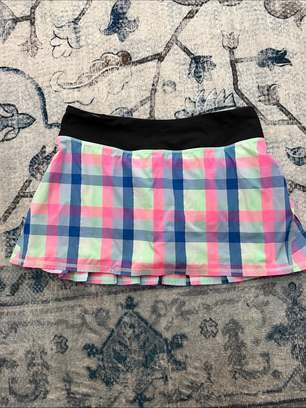 Lululemon pace setter skort size 6 plaid